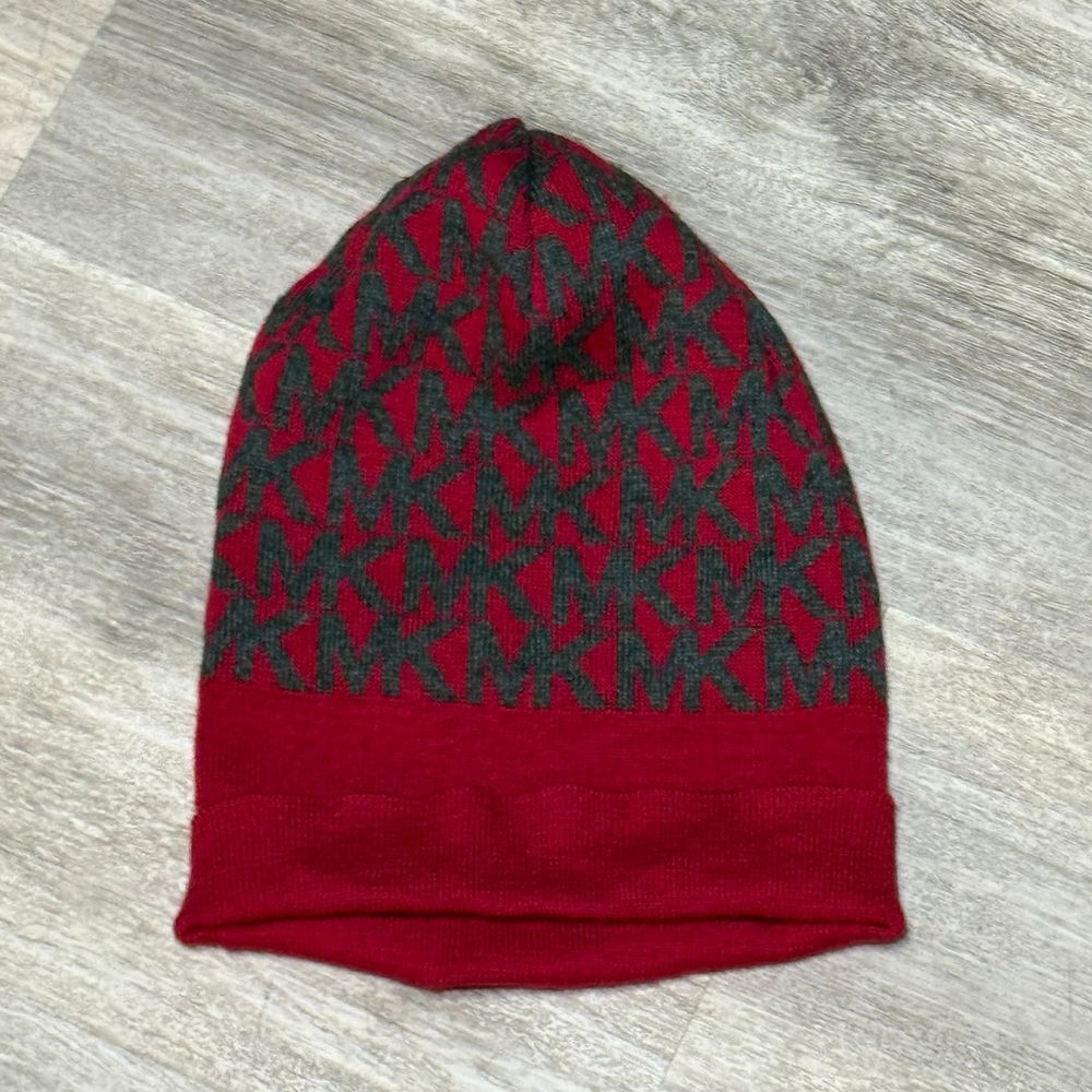 Michael Kors Beanie Gray and Maroon one size